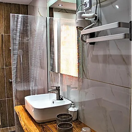 Kassandrou Hot Tub-jakuzzi - 2 Bedrooms - Big Balcony - Center Appartamento