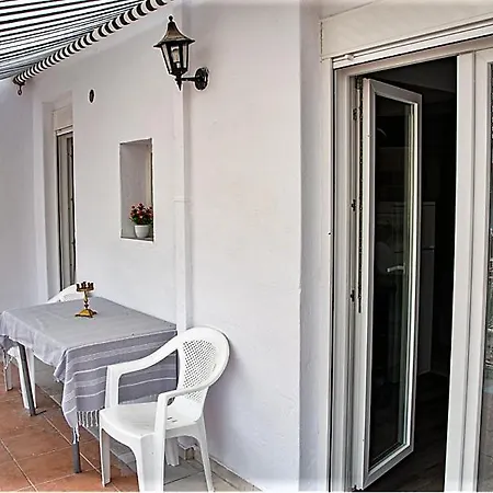 Appartamento Kassandrou Hot Tub-jakuzzi - 2 Bedrooms - Big Balcony - Center Salonicco